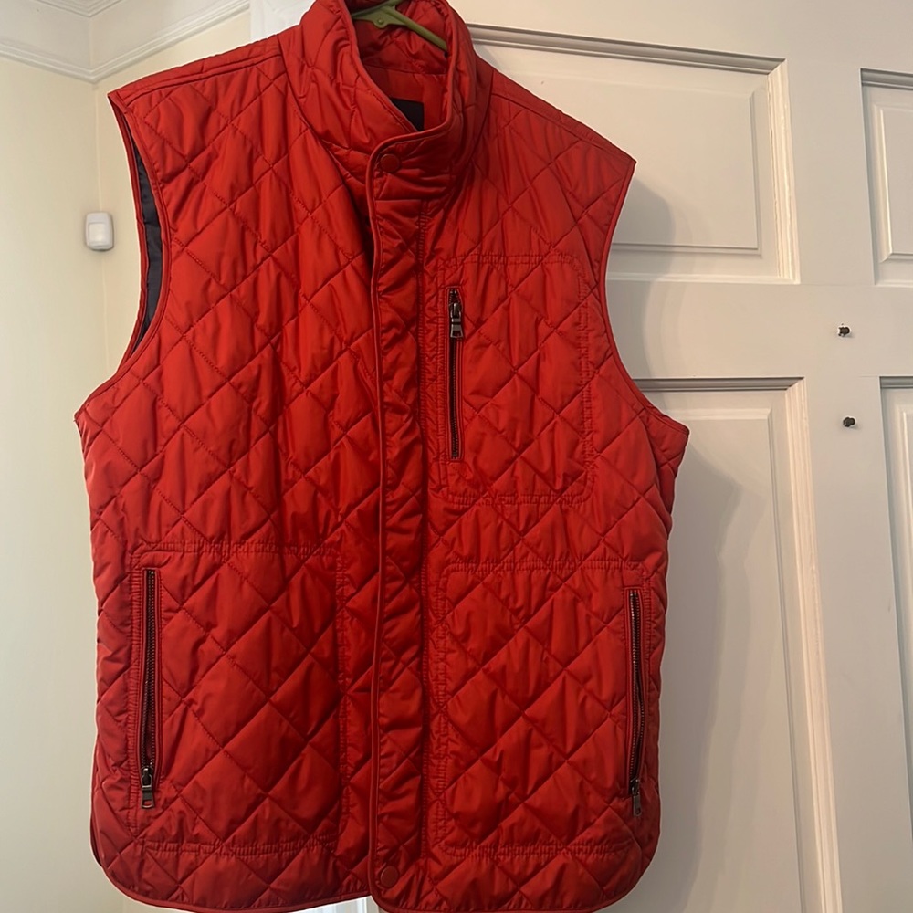 NWOT Tailorbyrd quilted vest